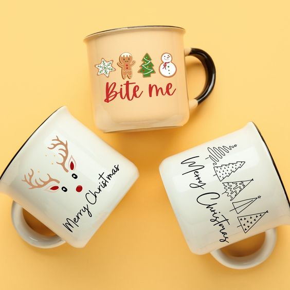 L’art de la décoration des mugs de Noël à la main缩略图