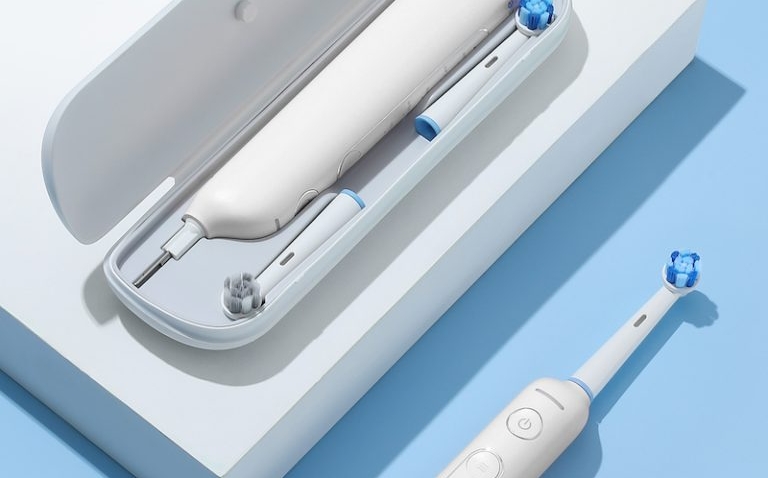 a bitvae electric toothbrush